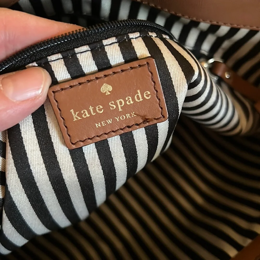 1 hour sale♠️💕 Kate Spade ♠️ large pink leather tote, UIGC - Picture 2 of 15